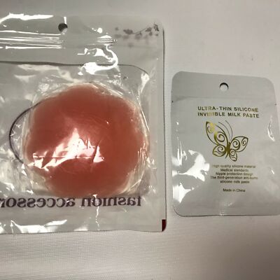 Fashion Accessorize Womens 4 Pcs Instant Breast Lift Strapless Push Up Stick On