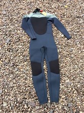 Alder Pyro Back  Zip Surfers Wetsuit 4/3 Mm Brand New Gents Medium Small MS