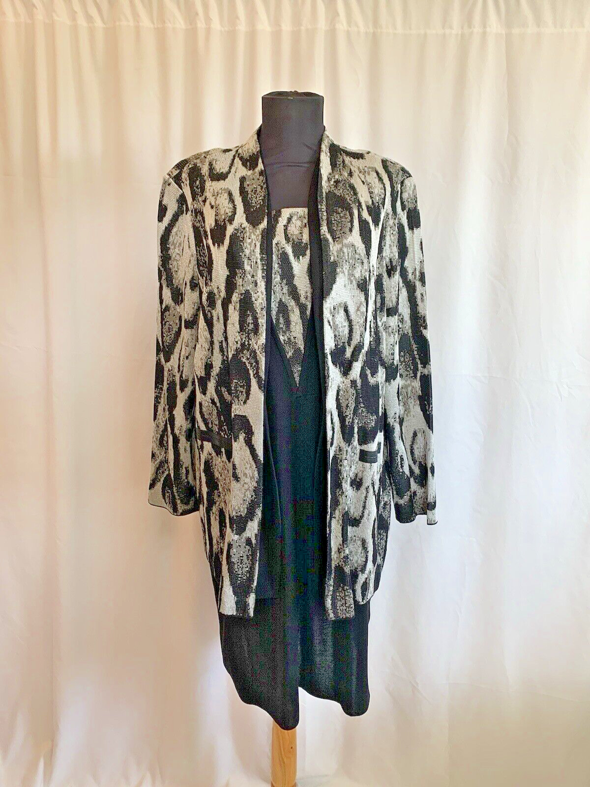 Misook Collection Black Abstract Pattern Jacket a… - image 1