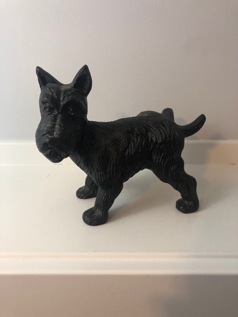 vintage cast iron scottie dog