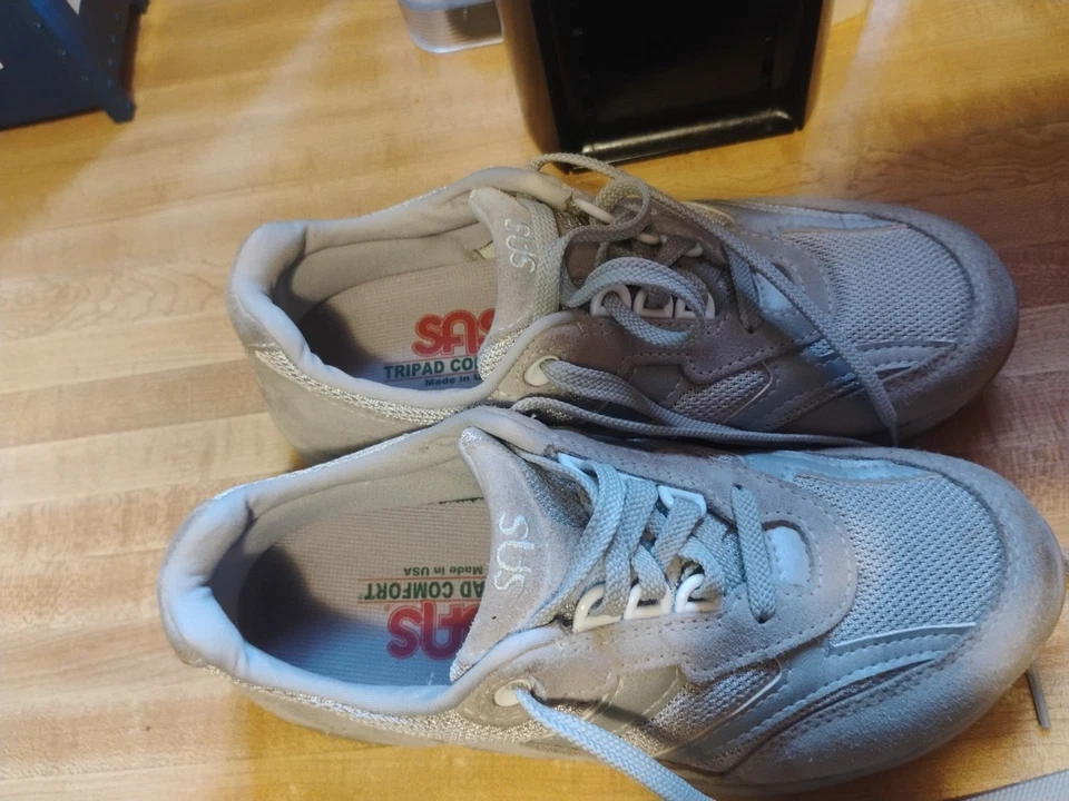 SAS Tour Mesh Lace Up Comfort Tennis Shoes Gray Suede Women’s Sz 6.5 W Good Cond - Image 2 of 4