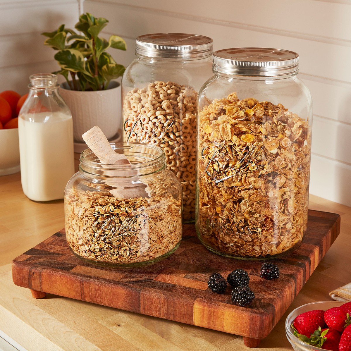Ball 32oz 12pk Glass Regular outh ason Jar with Lid and Band – BrickSeek