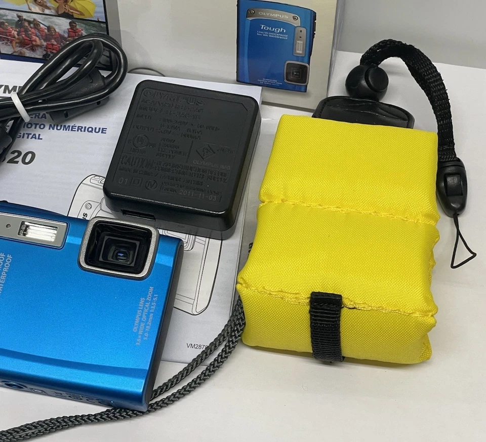 OLYMPUS Tough TG-320 Digital Camera 14MP Compact Waterproof Impact Resist WORKS - Image 3 of 4