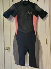NEW Seavenger Women s 3mm Shorty Wetsuit - Salmon XL
