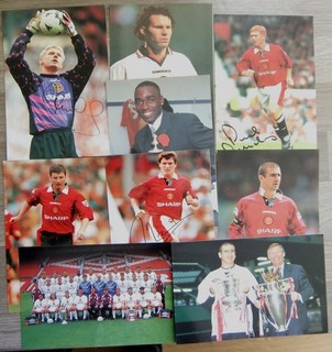 RARE VINTAGE MANCHESTER UNITED POSTCARD SIZE COLLECTOR CARDS GOLDEN ERA c1999
