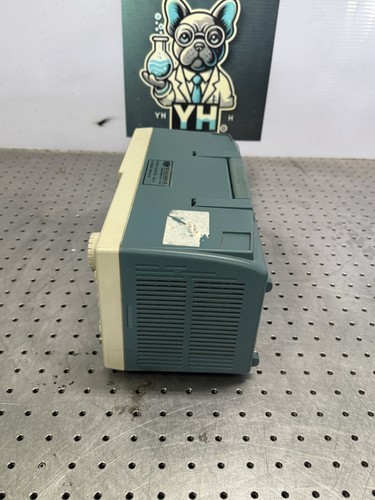 Tektronix AFG3022B 25MHz 250MS/s Dual Channel Function Generator Tested - Picture 7 of 9