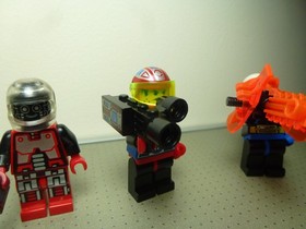 Lego Space Minifigures Set 6705 Space Explorers