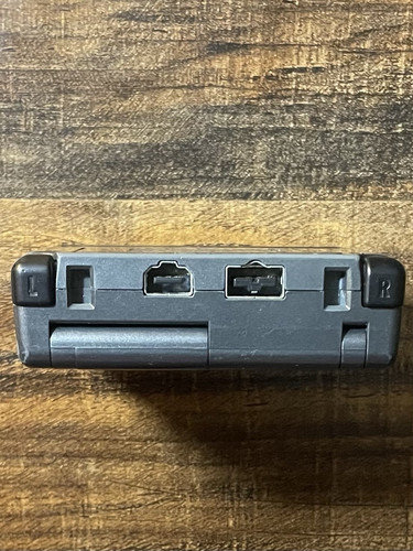 Nintendo Game Boy Advance SP Graphite AGS-101 w Charger, Plastic Case and Game - Picture 6 of 9