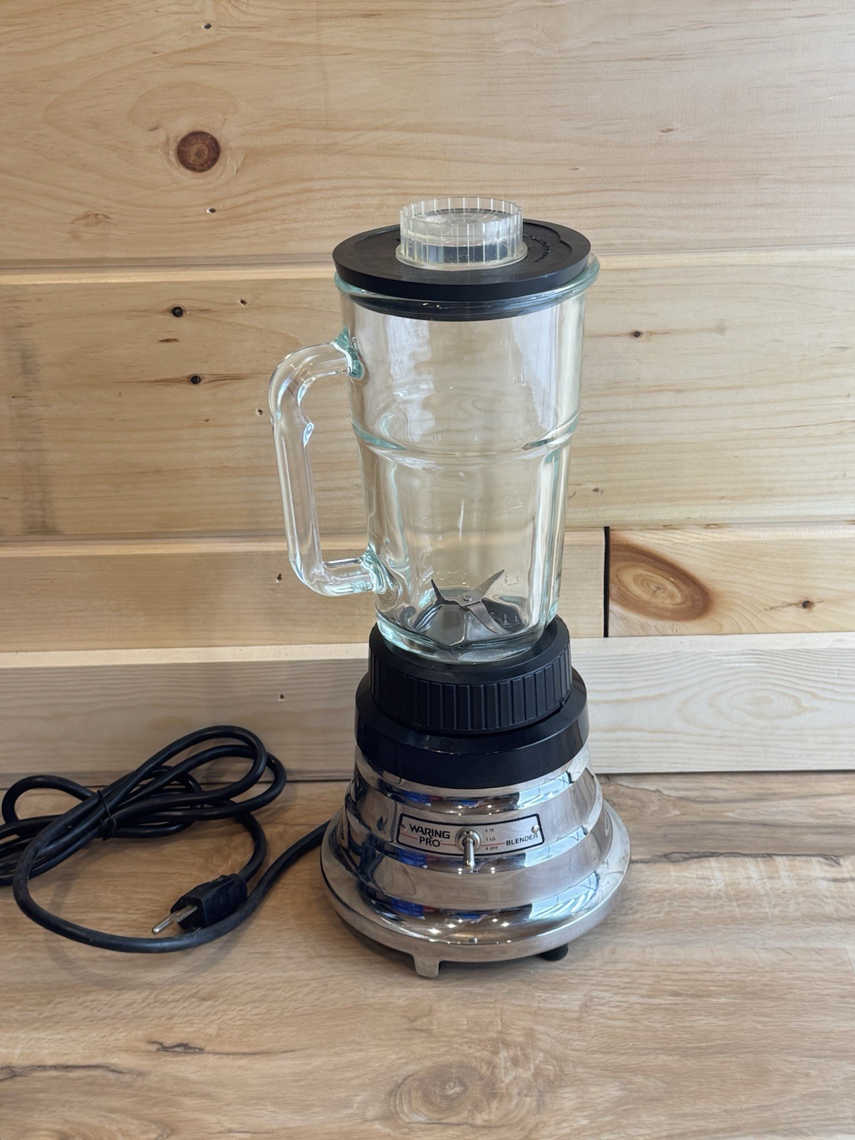 Waring Pro Commercial Blender Model 51BL16 Glass Pitcher 2 S