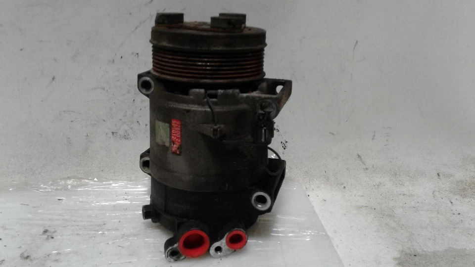 Compresor de aire acondicionado usado se adapta a: Infiniti qx56 2008 de 12/06 grado B Foto 4 de 4