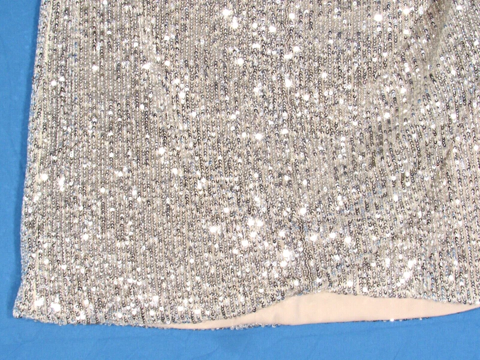 GB Gianni Bini SILVER SEQUINS Nude Liner GATHERED Party Holiday MINI SKIRT Sz S - Image 3 of 4