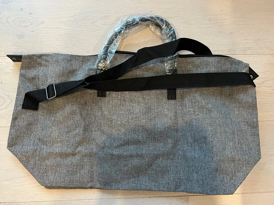 НОВАЯ серая спортивная сумка Vince Camuto - Изображение 4 из 4