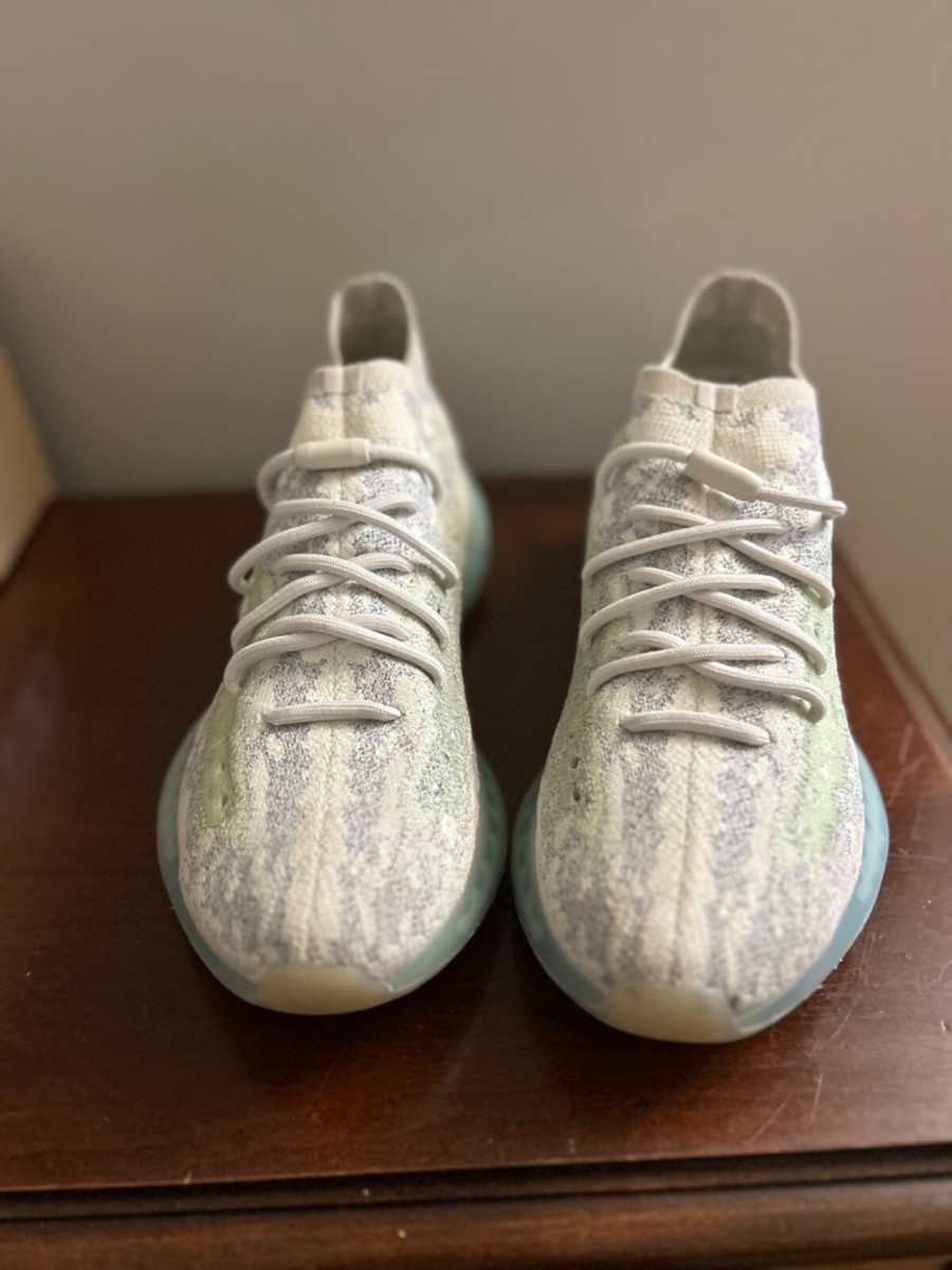 yeezy boost 350 v2 alien