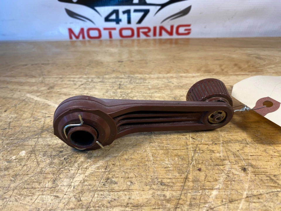 86-91 Mazda RX7 FC3S FC RH Puerta lateral derecha pasajero ventana manivela roja OEM 0749 Foto 3 de 3