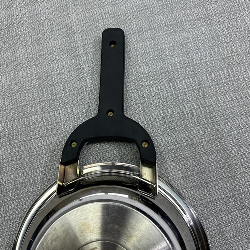 Berghoff TFK Frypan 9" Surgical Stainless Steel CroMo Tanium - Picture 4 of 5