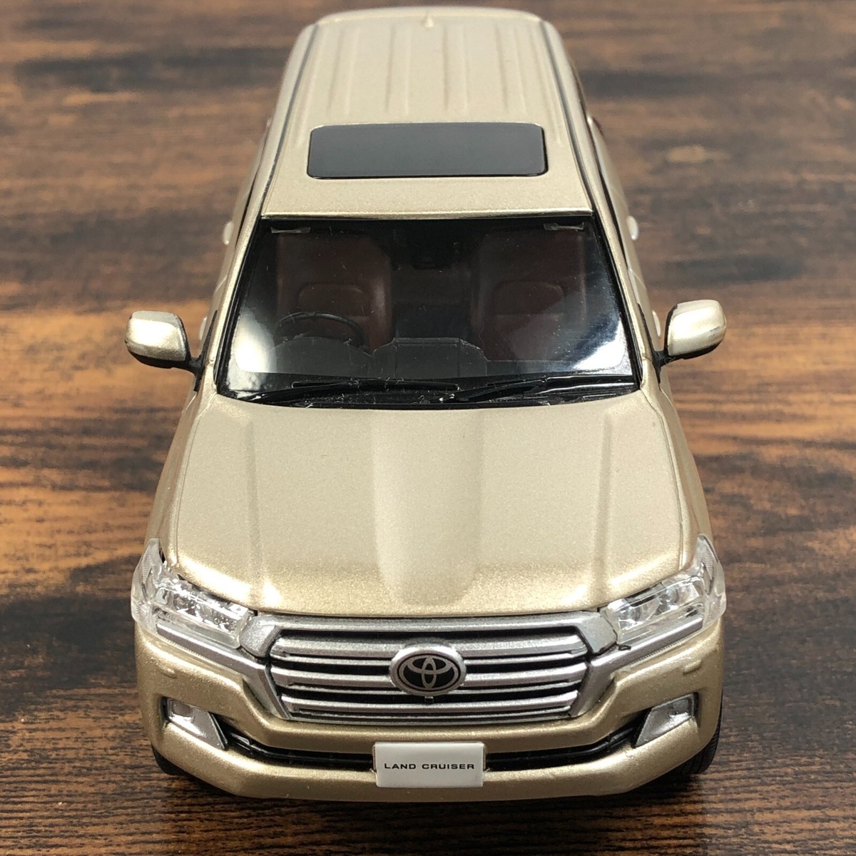 Novelty Land Cruiser 200 ZX 1/30 Diecast Car /Beige mica metallic