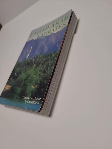 Spectrum Guide to United Arab Emirates (Spectrum Guides) by Camerapix Paperback - Picture 5 of 7