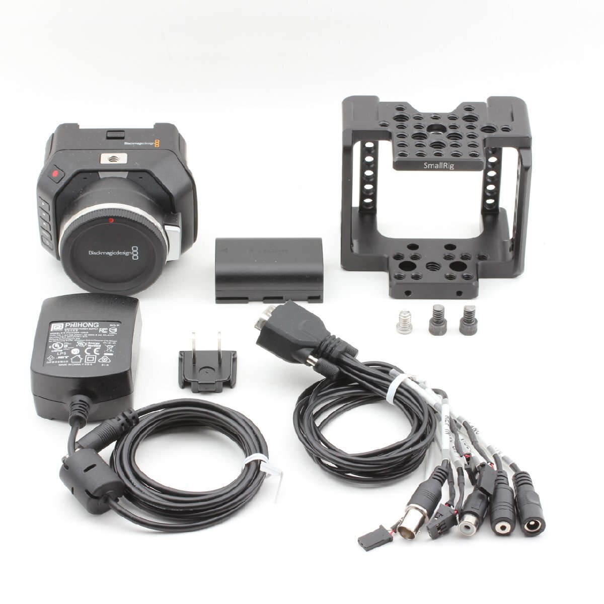 Blackmagic Micro Cinema Camera 美品 Blackmagic Design Micro Cinema digital camera with a Super