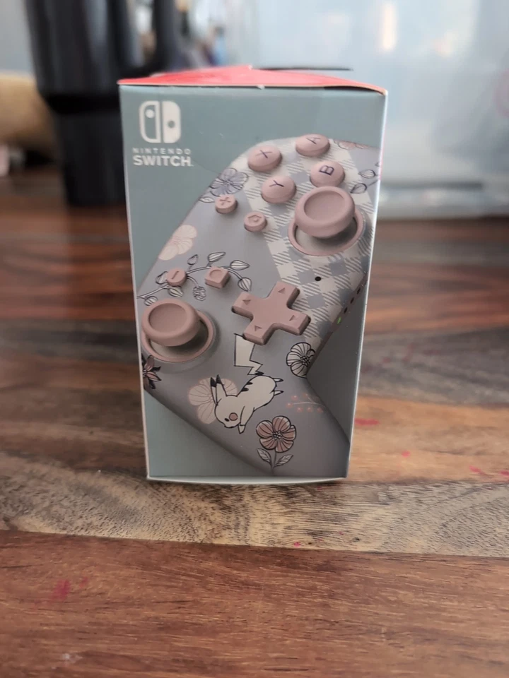 PowerA Nano Enhanced  Wireless Controller - Pikachu Garden NWLC001 - Image 2 of 3