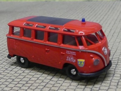 1/87 Brekina # 0770 VW T1 b Samba Feuerwehr Gleiberg