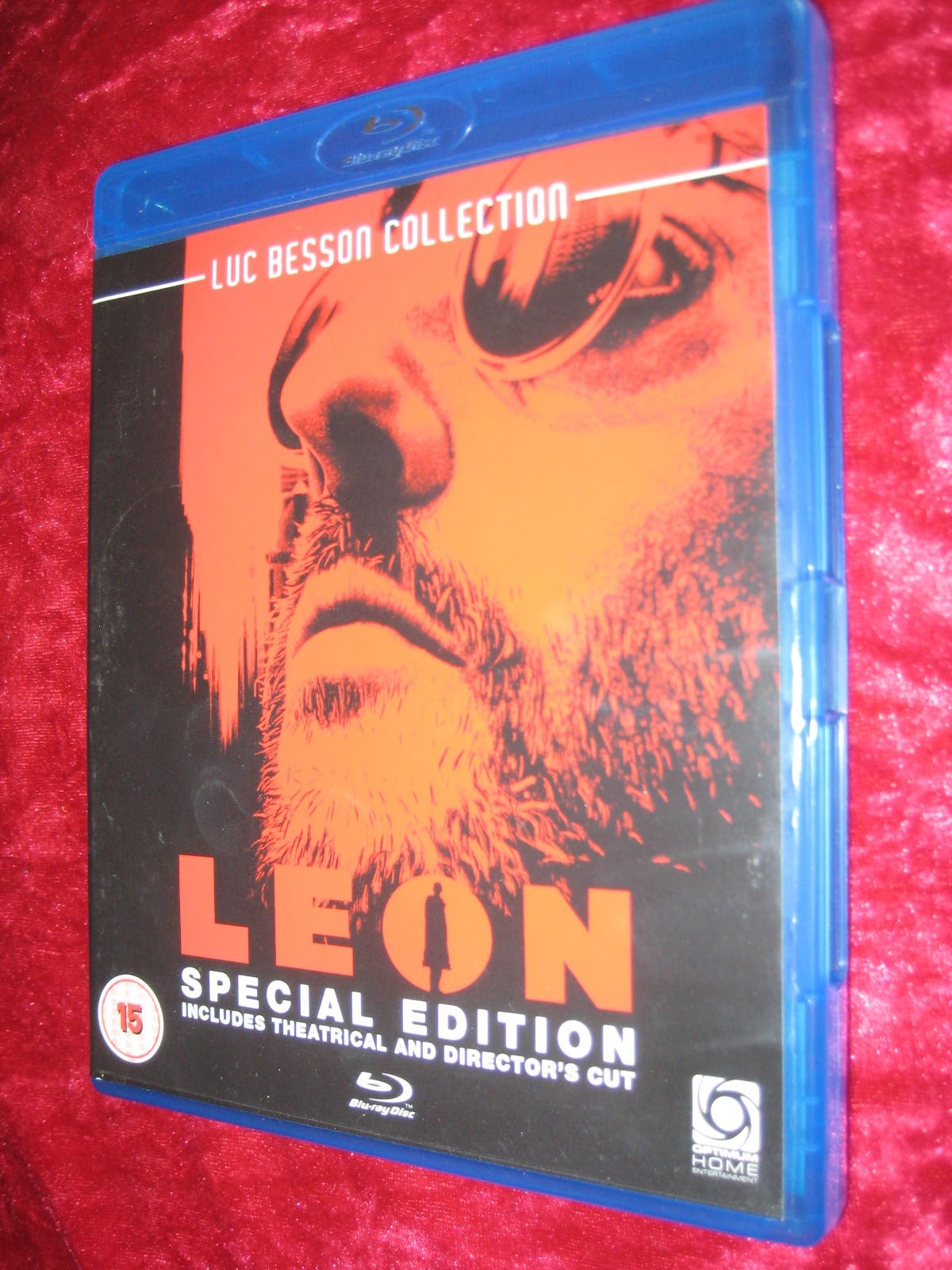 LEON BLU RAY SPECIAL EDITION THEATRICAL & DIRECTOR'S CUTS MINT DISC FREE P&P