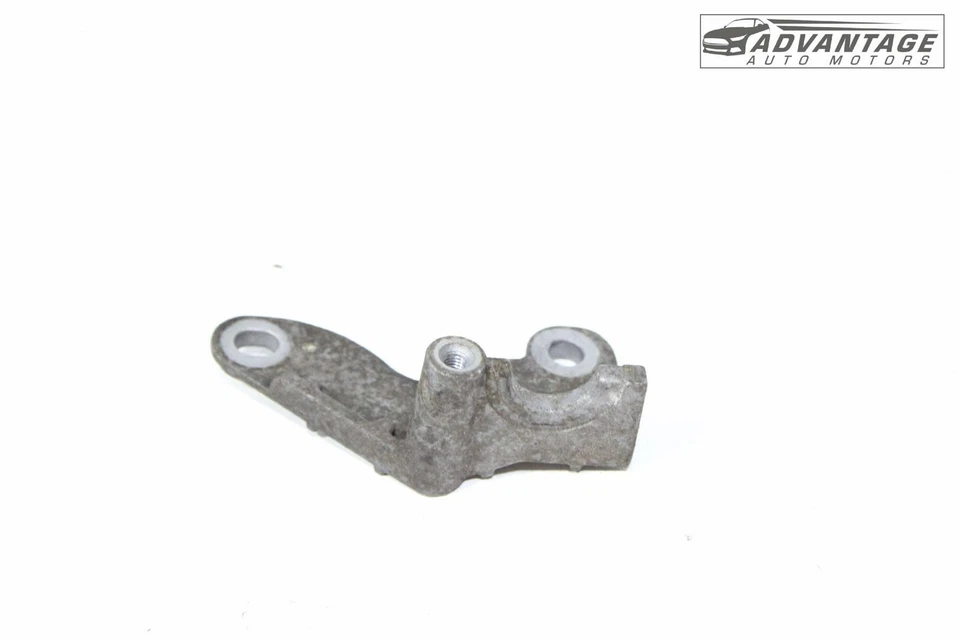 Chevrolet Traverse 2018-22 motor alternador generador montaje soporte OEM Foto 2 de 4