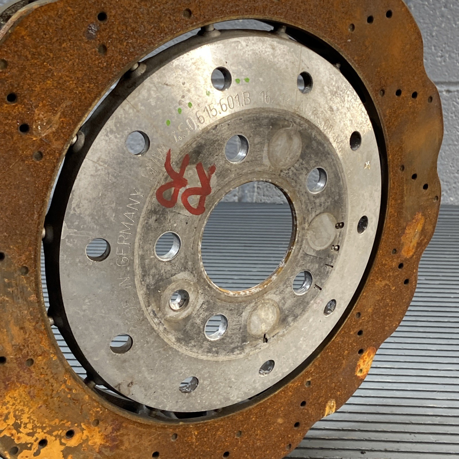 Audi R8 2014-2023 Rear Right Brake discs Pair
