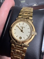 Gucci 9200L Women’s Quartz Gold-Tone Watch White Dial Date (Not Working)