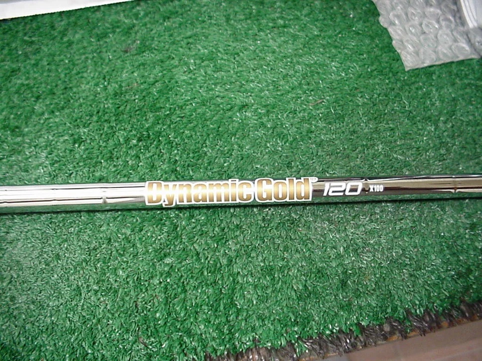 Brand New Mizuno Jpx 925 Hot Metal 4 Iron Dynamic Gold 120 X-100 X Flex - Image 4 of 4