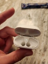 Genuine Apple AirPods 1st and 2nd Gen Replacement Charging Case - A1602 - Fast
