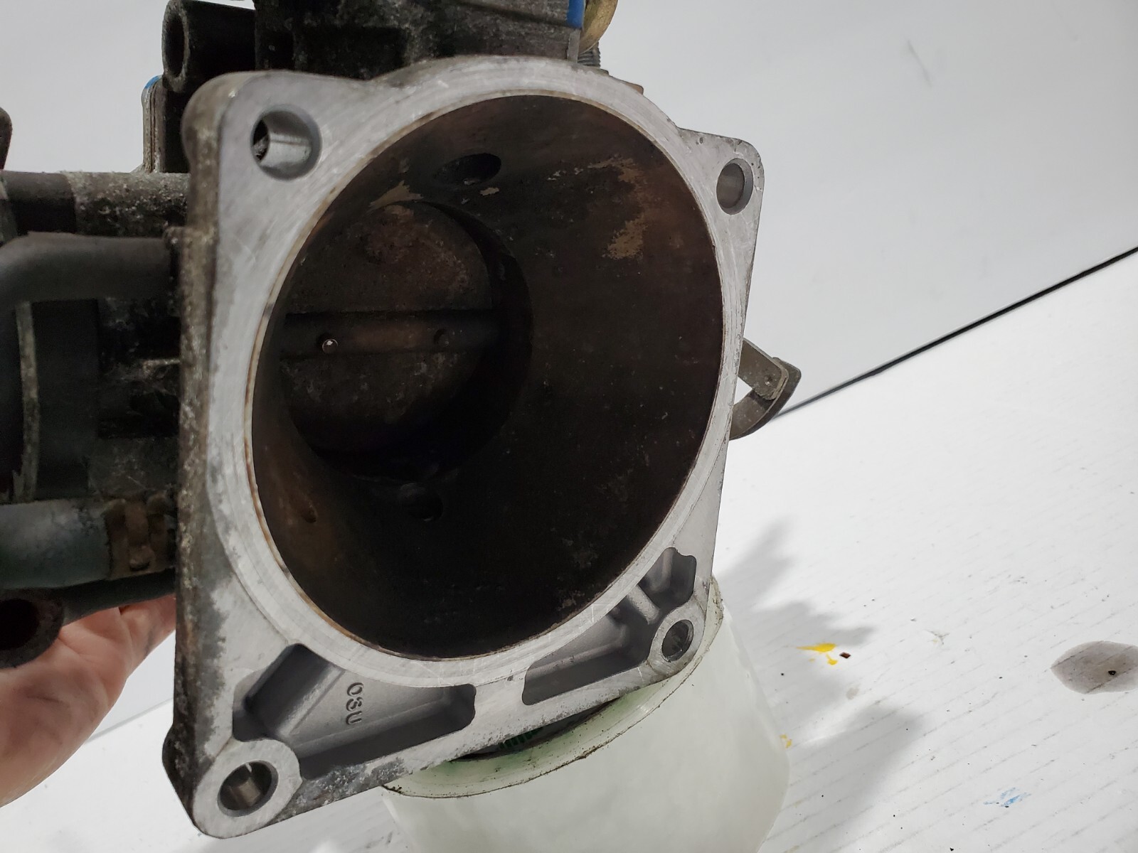 9091 Nissan Pickup D21 4 Cyl AT SERA48424 Throttle Body Intake Valve