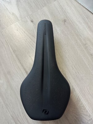SYNCROS Sattel Belcarra !!! NEU !!!