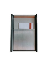 Secrid Kartenetui aus Aluminium und Polycarbonat