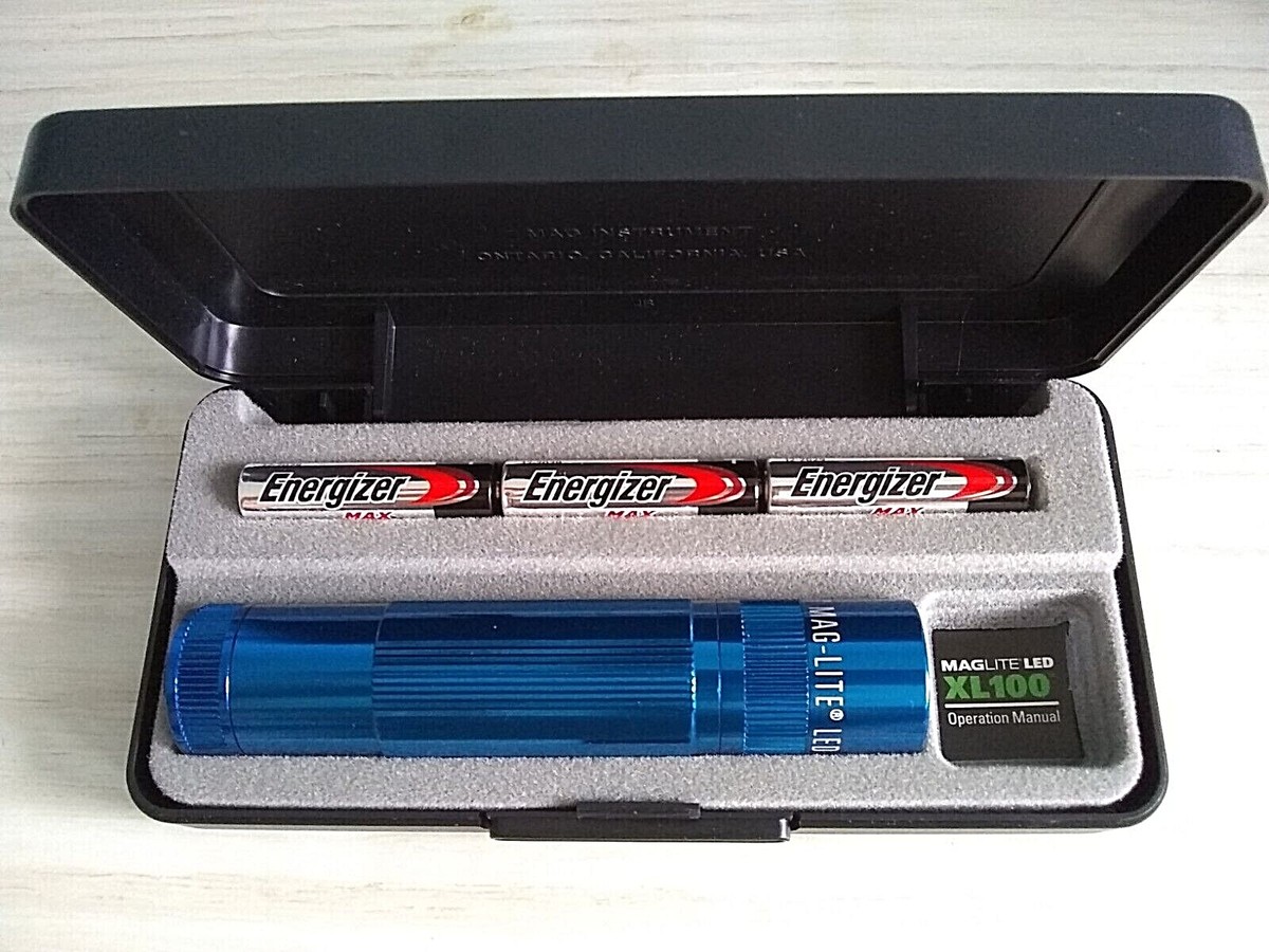 Maglite Flashlight XL 100 S3117X with Pres Box and 3