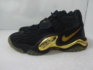 nike air zoom turf jet 97 black and gold