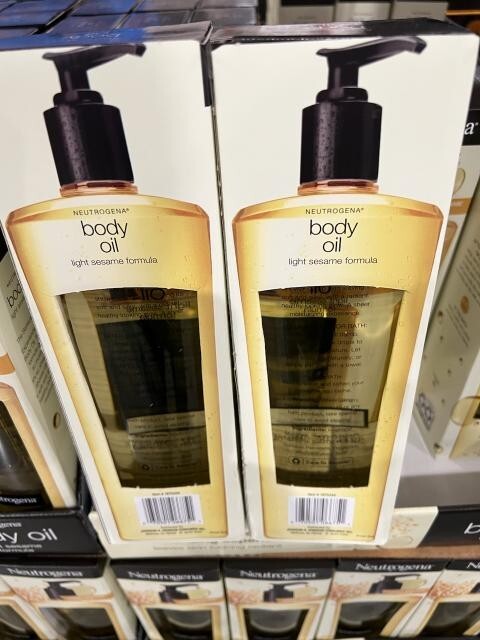 2 BOTTLE NEUTROGENA BODY OIL LIGHT SESAME FORMULA 32 FL OZ