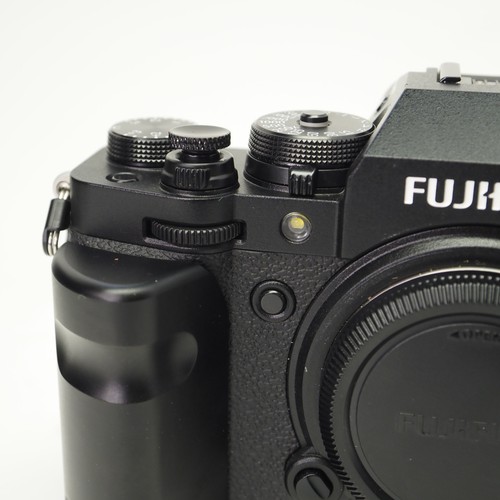 Fujifilm Fuji X-T4 XF 16-80 mm F4 R OIS WR nero kit otturatore Cnt ~ 2500, con extra - Foto 9 di 24