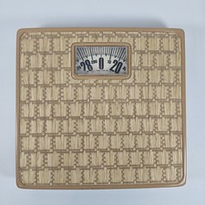 Vintage 1970's MCM Tan Boho Counselor Wicker Rattan Bathroom Floor Scale