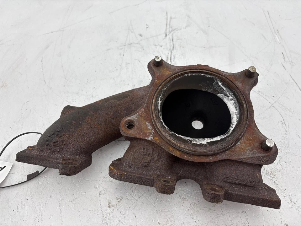 Colector de escape derecho Ford Taurus 2010-2012 motor V6 3,5 L 7T4E-9430-Ha OEM Foto 3 de 4