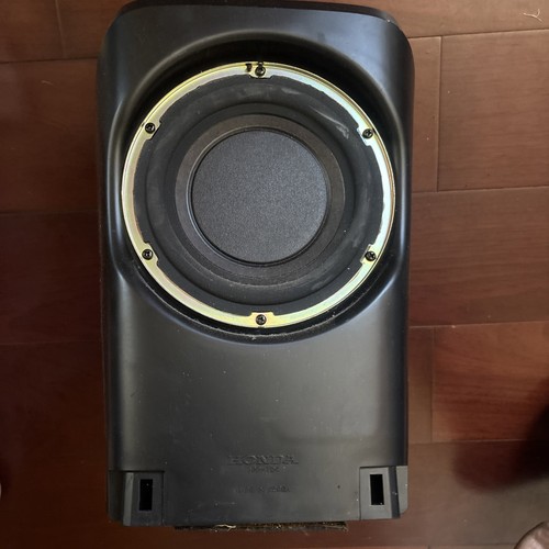 2003-2006 Honda Element Subwoofer Enclosure Black