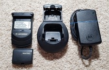 Motorola StarTAC ST7868W Dual Band Black Flip Phone W/ Charging Base - READ 