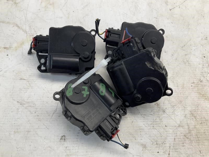14-17 Maserati Ghibli S Q4 3.0L V6 AWD AT AC A/C Heater Actuator Set B