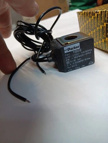 Parker YB09 Solenoid Coil 115V-50/60 Hz 9W IP67 NOS  HH