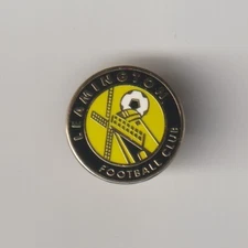 LEAMINGTON F.C. Club Crested Enamel Badge