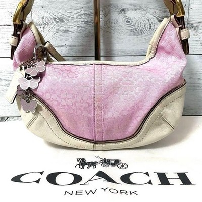 COACH Soho Pink Shoulder Bag 1455 with Bag Charm Used A2337