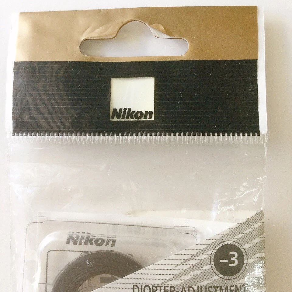 Lente de ajuste de dioptrías Nikon DK-17C -3,0 para D850 D700 D1 D6 D5 D4 F5 F6 D2SH Df Foto 4 de 4