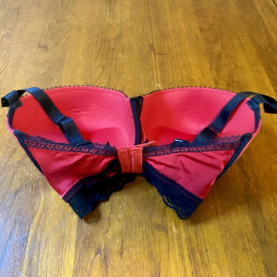 Wonderbra Mujer 32DDD Rojo Satinado Encaje Luz Acolchado Con Aros Foto 2 de 4