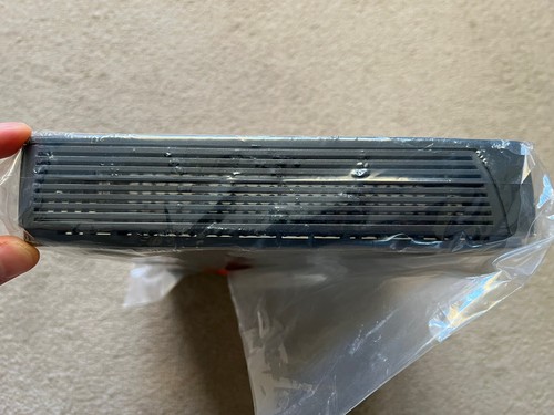 Cisco 877 Router CISCO877-K9 V06 Integrated Services Router - Picture 6 of 7