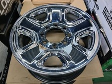 18 X 8 DODGE RAM 2500 - 3500 OEM CHROME CLAD WHEEL 1UD26TRMAC (USED) HOLL# 2473