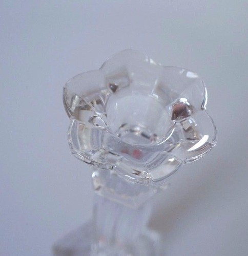 NORITAKE CRYSTAL AUSTRIA CANDLE HOLDER - Picture 2 of 2